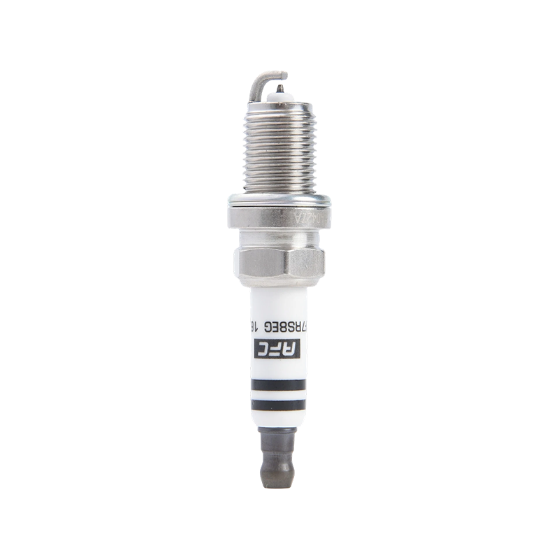 1625 PF7RS8EG Doppelplatin-Zündkerze 1675 für VW PASSAT GTI AUDI EA888 2.0T A3 A4 A4L A5 A6 A6L A7 TT